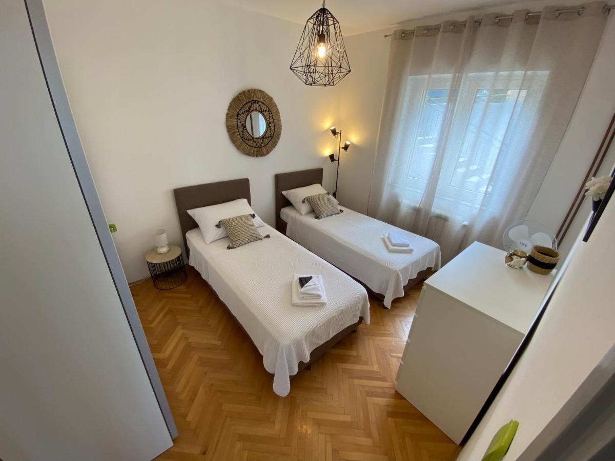 Apartman Betty Sibenik Bagian luar foto