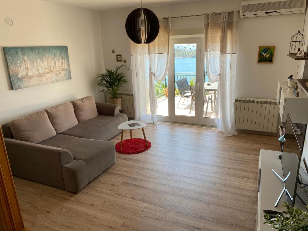 Apartman Betty Sibenik Bagian luar foto