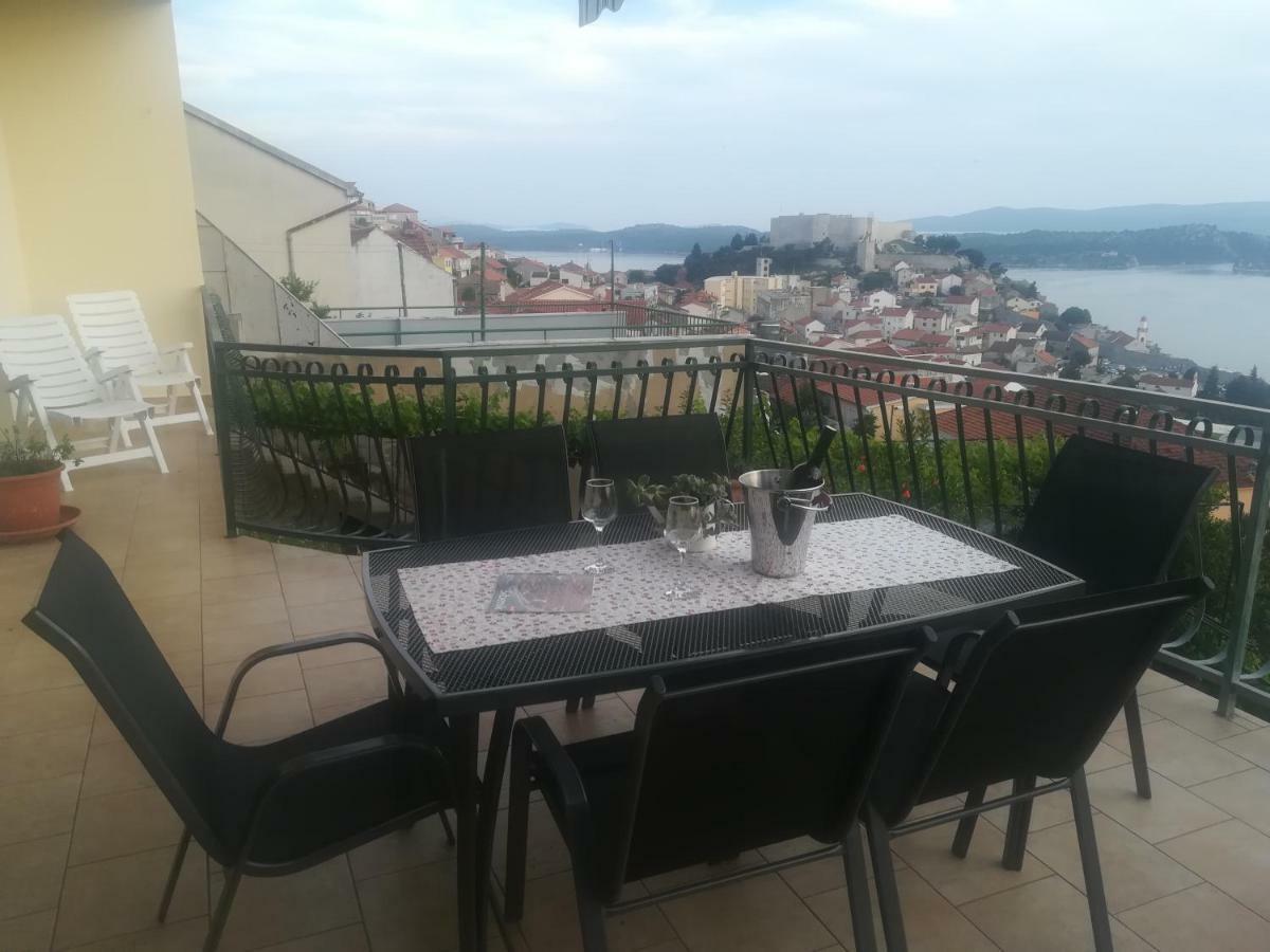 Apartman Betty Sibenik Bagian luar foto